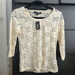 NWT Vintage sheer floral top from forever 21. Size small never worn